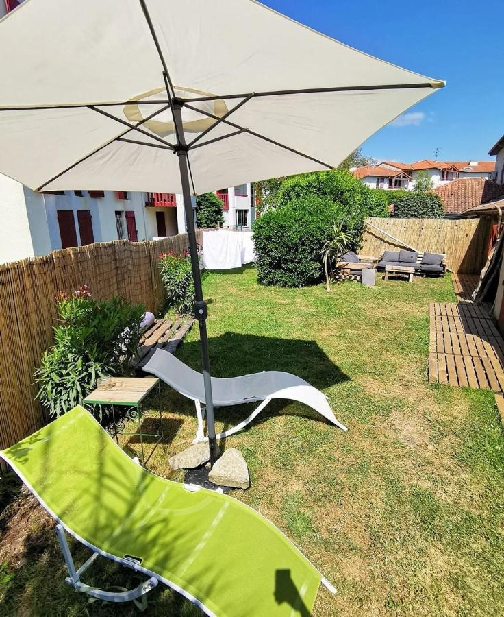 Garden - Utopy Hostel Биарриц Экстерьер фото